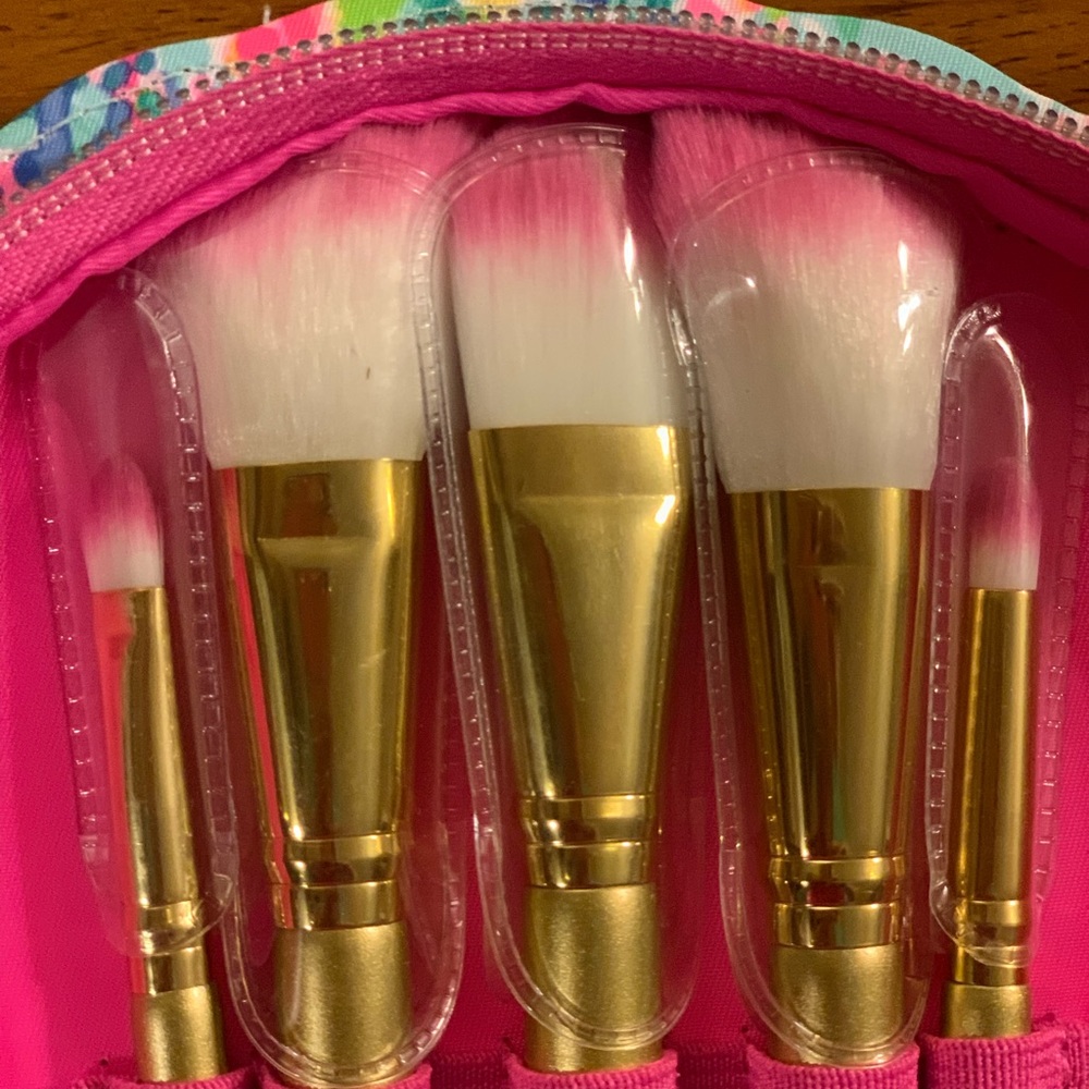 LillyPulitzer  MakeUp Brushes Catch the Wave Case - Picture 4 of 4